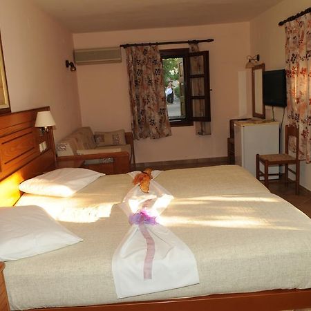 Hotel Athena Κοκκάρι Εξωτερικό φωτογραφία
