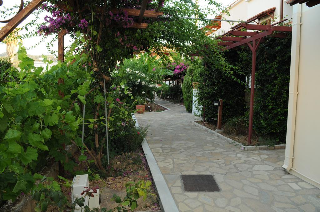 Hotel Athena Κοκκάρι Εξωτερικό φωτογραφία
